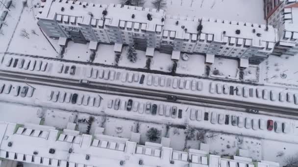 Winterliche Straßenautos Schnee Binkow Belchatow Luftaufnahme Polen Hochwertiges Filmmaterial — Stockvideo