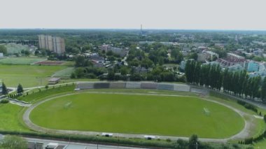 Güzel Panorama Stadyumu Zgierz Hava Manzarası Polonya. Yüksek kalite 4k görüntü