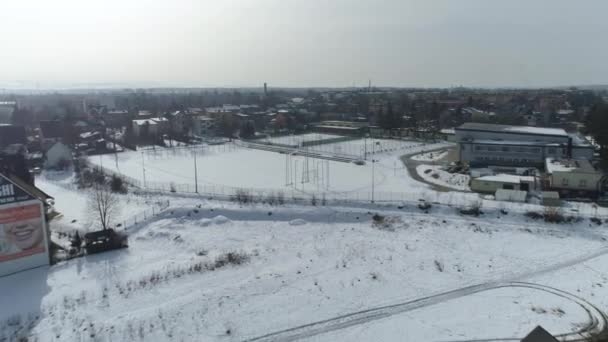 Gyönyörű Playfield School Nowy Targ Aerial View Lengyelország Kiváló Minőségű — Stock videók