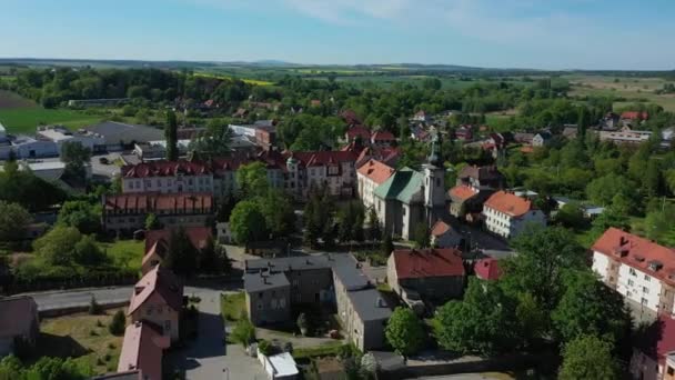 Schöne Kirche Ziebice Luftaufnahme Polen Hochwertiges Filmmaterial — Stockvideo