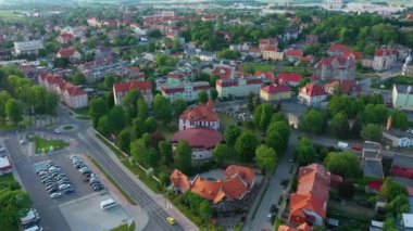 Güzel Panorama Evleri Dzierzoniow Hava Manzaralı Polonya. Yüksek kalite 4k görüntü