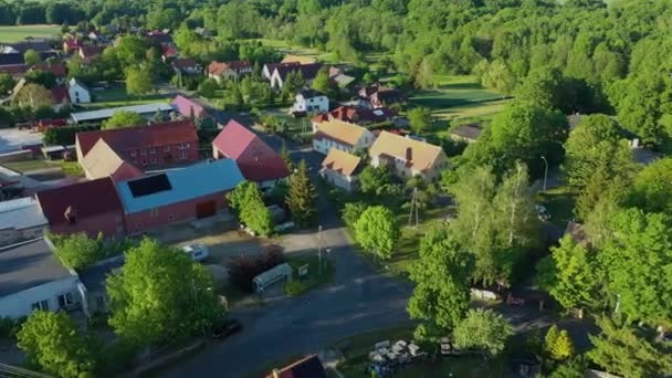 Krásné Domy Gieraltowiec Aerial View Polsko Vysoce Kvalitní Záběry — Stock video