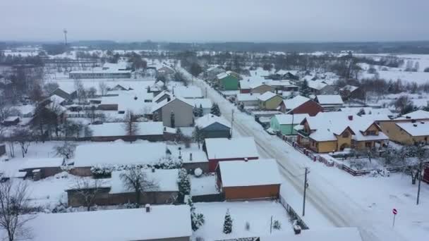 Piękny Zimowy Krajobraz Domy Skorkowice Widok Lotu Ptaka Polska Wysokiej — Wideo stockowe