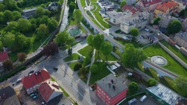 广场游乐场Strzegom Aerial View Poland 高质量的4K镜头 — 图库视频影像