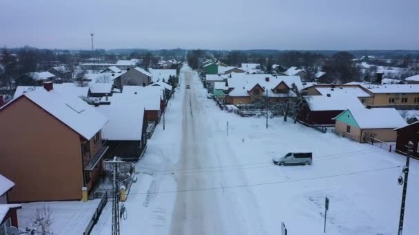 Piękna Winter Road Skorkowice Aerial View Polska Wysokiej Jakości Materiał — Wideo stockowe
