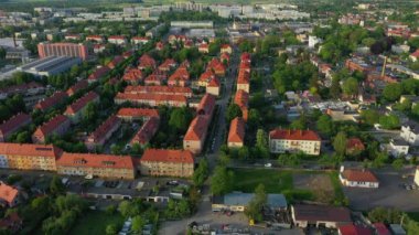 Güzel Panorama Konutları Dzierzoniow Havacılık Görünümü Polonya. Yüksek kalite 4k görüntü