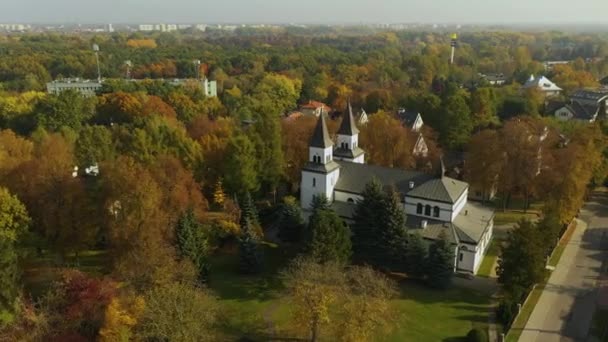 Piękny Kościół Mlociny Warsaw Aerial View Poland Wysokiej Jakości Materiał — Wideo stockowe