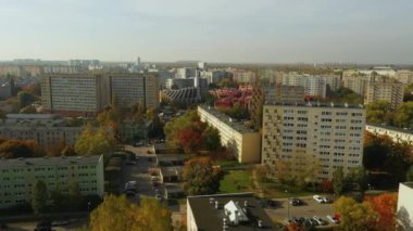 Güzel konutlar, Wrzeciono Varşova Hava Manzarası Polonya. Yüksek kalite 4k görüntü