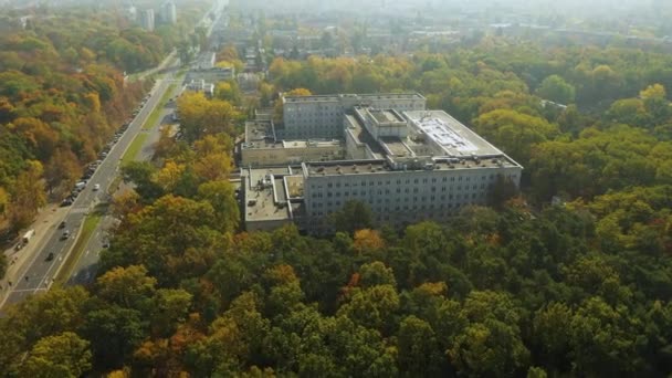Vackra Park Hospital Warszawa Flygfoto Polen Högkvalitativ Film — Stockvideo
