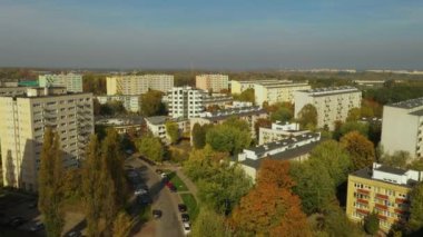 Güzel konutlar, Wrzeciono Varşova Hava Manzarası Polonya. Yüksek kalite 4k görüntü