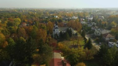 Güzel Mlociny Kilisesi Varşova Hava Manzarası Polonya. Yüksek kalite 4k görüntü