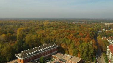 Güzel Orman Panorama Mlociny Varşova Hava Manzarası Polonya. Yüksek kalite 4k görüntü