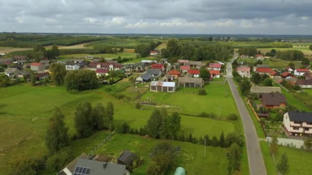 Όμορφη Πανόραμα Σπίτια Skorkowice Aerial View Πολωνία Υψηλής Ποιότητας Πλάνα — Αρχείο Βίντεο