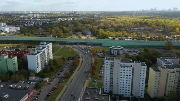 美しいパノラマハウスエステートタリミンワルシャワ空中ビューポーランド 高品質の4K映像 — ストック動画