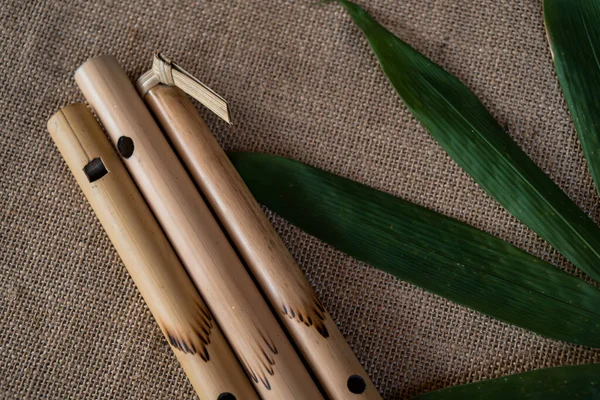 Details of the bamboo flute craft that uses used bamboo furniture, the production process is done by handmade by bamboo craftsmen