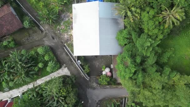 Alt Bölgedeki Bir Atık Işleme Alanının Hava Görüntüleri Küçük Ölçekli — Stok video