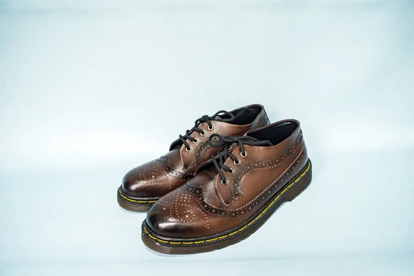 Wingtip Brogue Full Dark Brown Shoe Black Gradation Made Genuine — Stock Photo, Image