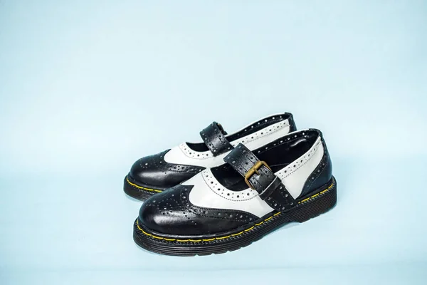 Zapato Vintage Mary Jane Rockabilly Detallado Dos Tonos Con Suela —  Fotos de Stock