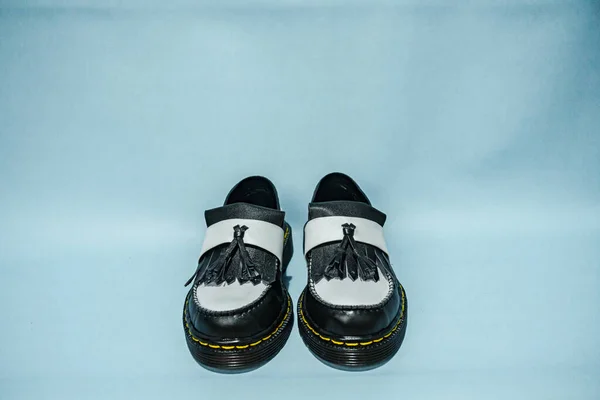 Zapato Borla Vintage Detallado Dos Tonos Con Suela Goma Hecha —  Fotos de Stock
