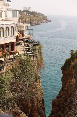 Türkiye 'nin Akdeniz manzarası ve kayaları Antalya