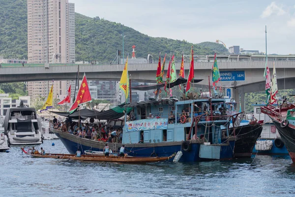 Aberdeen Hong Kong Junio 2023 Barcos Corriendo Río Love Por — Foto de Stock