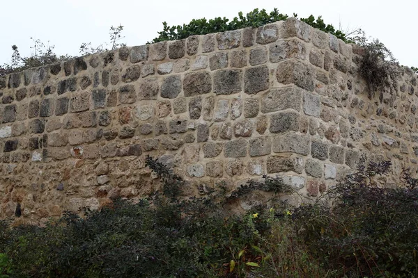Parede Pedra Uma Antiga Fortaleza Beira Mar Israel — Fotografia de Stock