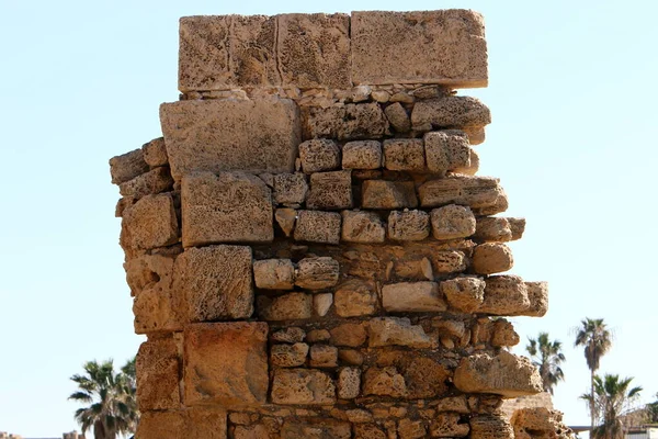 Egy Ősi Erőd Kőfala Izraelben Tengerparton — Stock Fotó