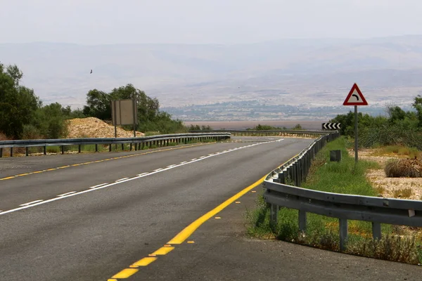 stock image Road in the mountains in northern Israel.