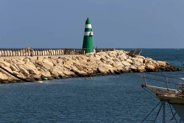 Faro Punto Referencia Navegación Que Utiliza Para Identificar Costas Localizar — Foto de Stock