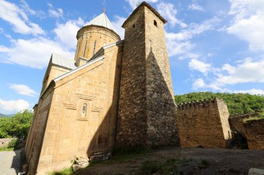 30 Mayıs 2023 Tiflis Georgia. Georgia 'daki eski aktif Hıristiyan kilisesi.