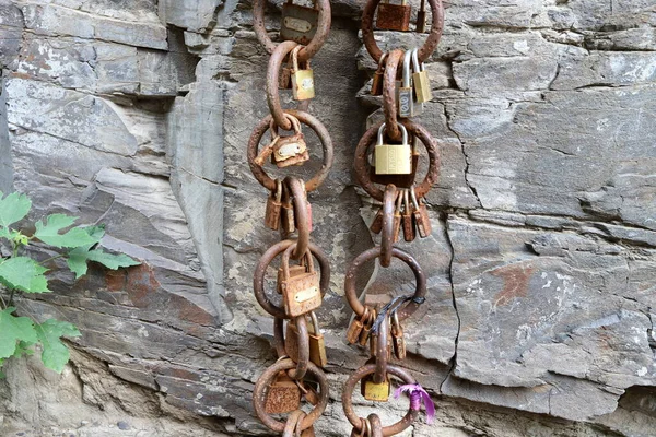 Eski ve paslı demirin dokusu.