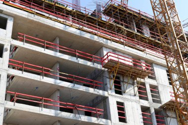 Tel Aviv 'de yeni bir gökdelen inşaatı.