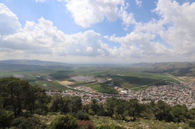 Kuzey İsrail 'deki dağların manzarası.