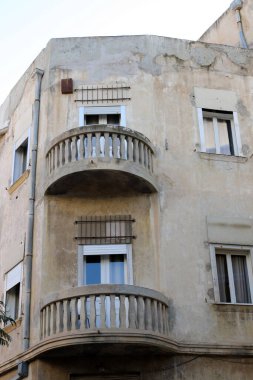 Balkon, yakın plan, İsrail 'deki konut inşaatı sırasında mimari detay olarak kullanılacak..