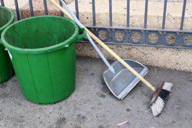 Islak temizlik için el aletleri.