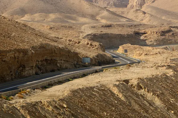Orta Doğu 'daki Yahudi Çölü, İsrail ve Batı Şeria' da yer almaktadır..