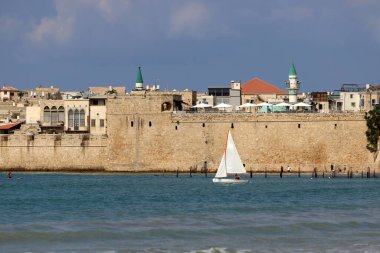 Akko Israel 05/26/1924. Antik şehir - Akdeniz kıyısındaki liman