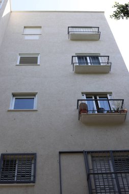 Yüksek binaların ve yapıların mimari detayları.