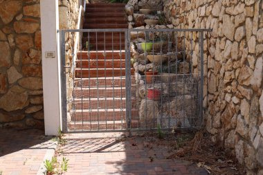 İsrail 'deki bina ve yapıların inşasında mimari bir detay olarak merdivenler.