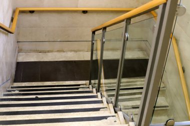 İsrail 'deki bina ve yapıların inşasında mimari bir detay olarak merdivenler.