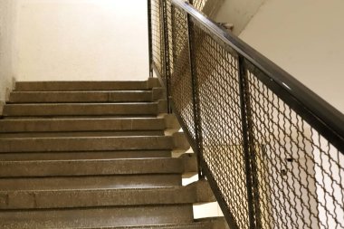 İsrail 'deki bina ve yapıların inşasında mimari bir detay olarak merdivenler.