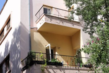 İsrail 'deki bina ve yapıların inşasında mimari bir detay olarak balkon kullanılıyor..