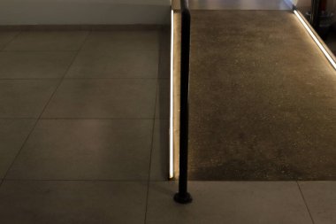 Binaların ve yapıların parlak ışıklandırması. Soyut çizimler ve arkaplanlar.