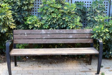 Şehir Parkı içinde kalan için tezgah