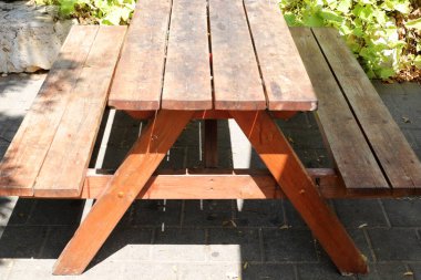 Şehir Parkı içinde kalan için tezgah