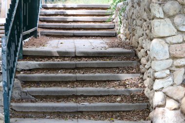 İsrail 'deki bina ve yapıların inşasında mimari bir detay olarak merdivenler.
