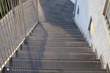 İsrail 'deki bina ve yapıların inşasında mimari bir detay olarak merdivenler.