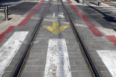 İsrail 'de demiryolu rayları ve pusucuları var..