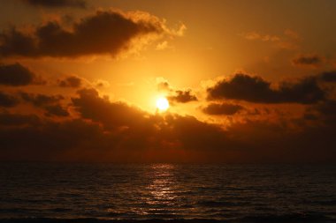 Kuzey İsrail 'de güneş ufukta batıyor..