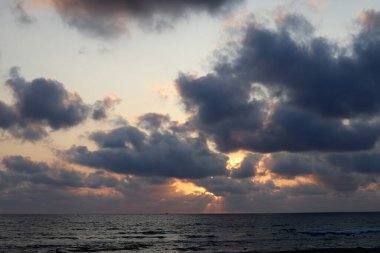 Kuzey İsrail 'de güneş ufukta batıyor..